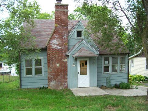 6037 240th Ave, Paddock Lake, WI 53168