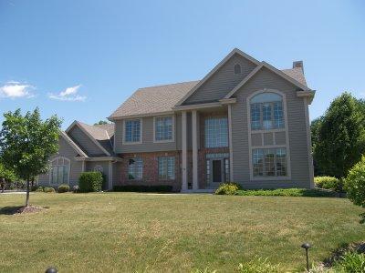 W260N2950 Steeplechase Dr., Pewaukee, WI 53072