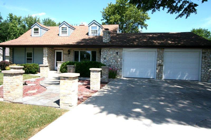 3450 High Rd., Hartford, WI 53207