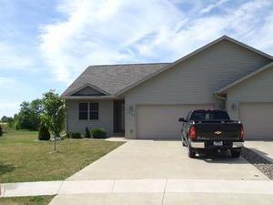 1327 Harvest Cir., Holmen, WI 54656