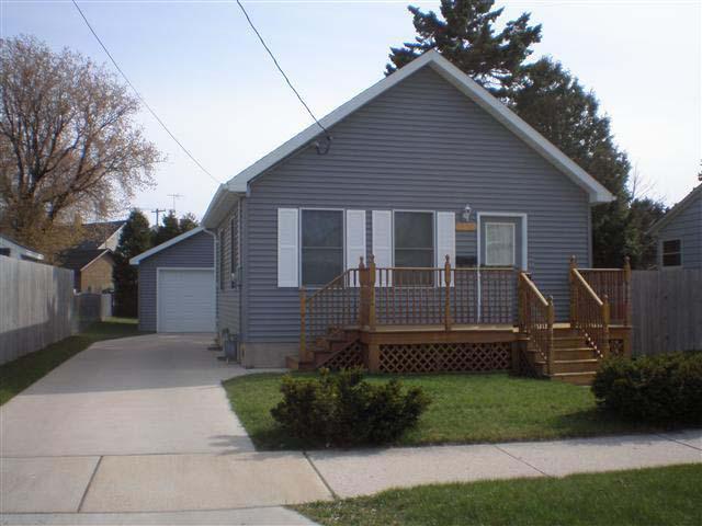 2327 9th St., Two Rivers, WI 54241