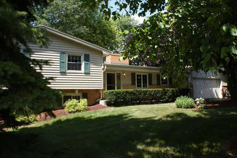 3025 Pilgrim Rd., Brookfield, WI 53005