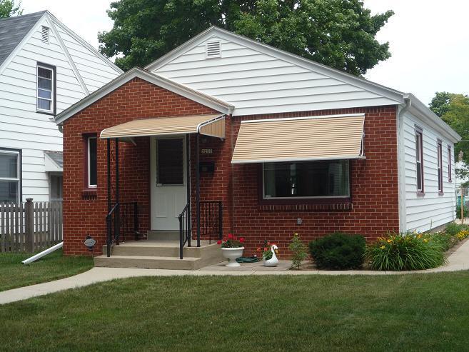 3250 N 86th St, Milwaukee, WI 53222