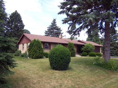6429 N Pine Shore Dr., Glendale, WI 53209
