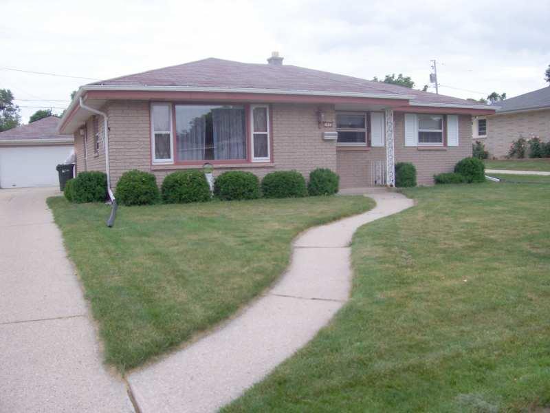 [Address Hidden by Seller], South Milwaukee, WI 53172