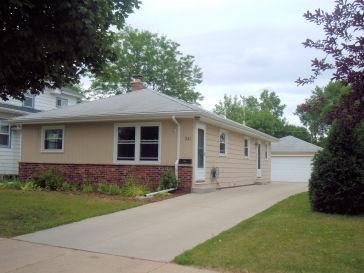 341 W Wabash Ave., Waukesha, WI 53186