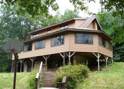 W6170 Anderson Rd, Onalaska, WI 54636