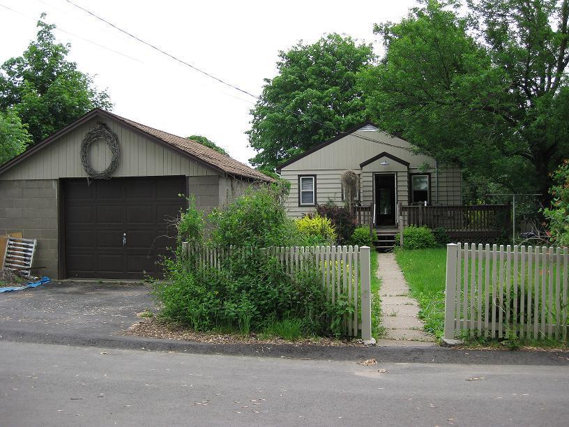 412 Long Coulee Rd., Holmen, WI 54636