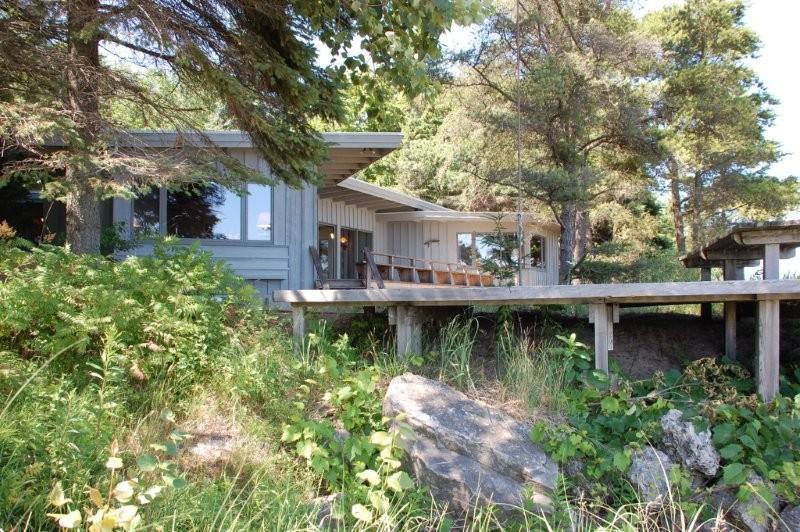 583 N Marine Dr., Holland, WI 53013