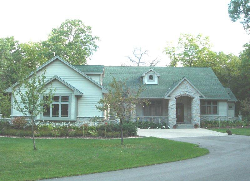 12392 W St Martins Rd, Franklin, WI 53132