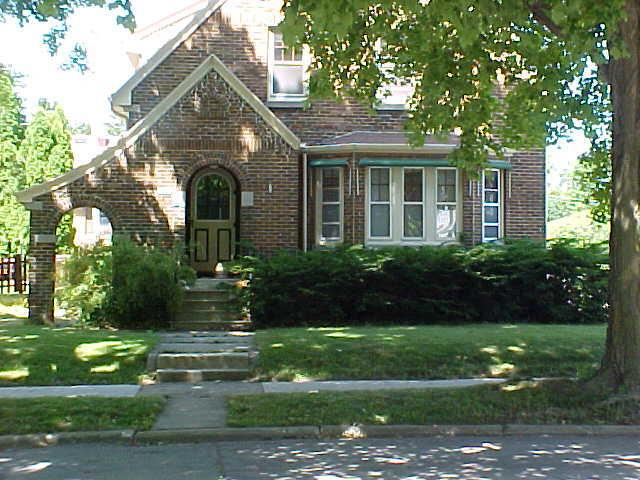 1504 S 17th St., Sheboygan, WI 53081