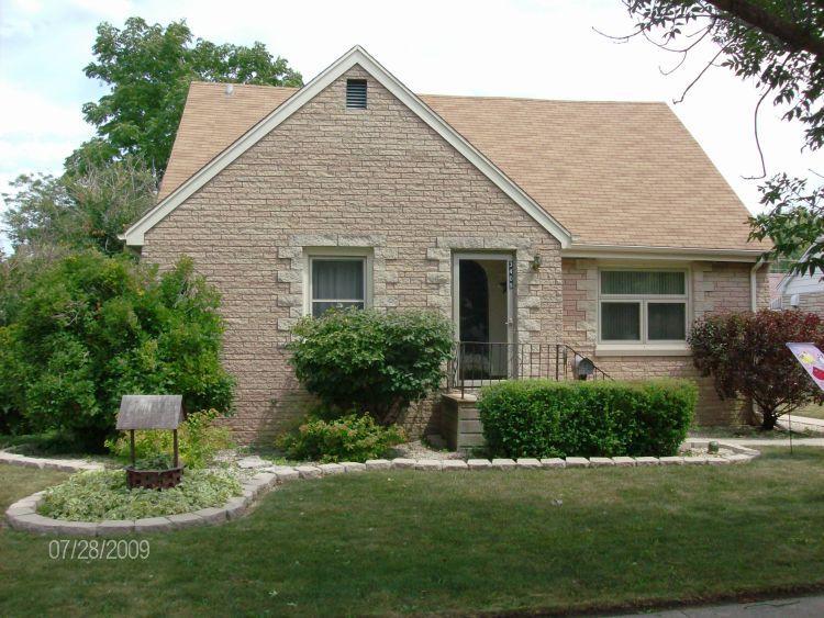 3409 10th Ave., Racine, WI 53402