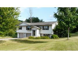 N6767 Mccurdy Rd, Onalaska, WI 54636
