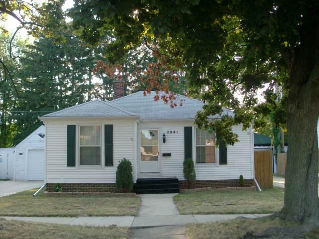 2041 Marquette St., Racine, WI 53402