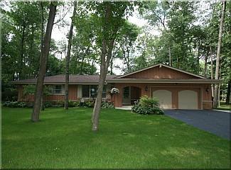 1810 Autumn Dr., Caledonia, WI 53402