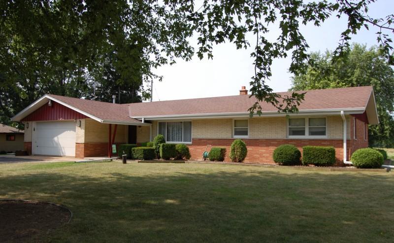 W128N8513 Revere Rd, Menomonee Falls, WI 53051