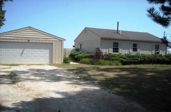 9927 Lakeshore Dr., Pleasant Prairie, WI 53158