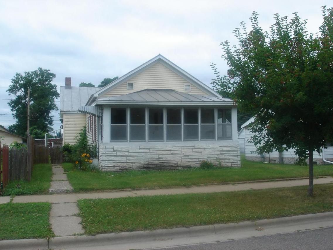 [Address Hidden by Seller], La Crosse, WI 54603