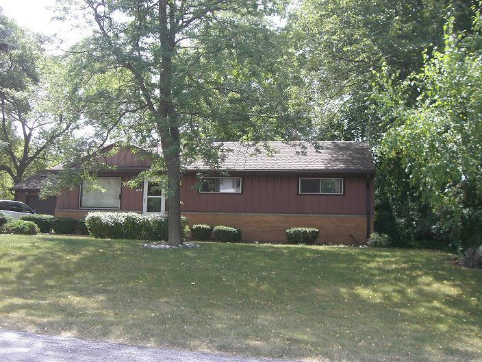 7011 W Squire Ave., Greenfield, WI 53220