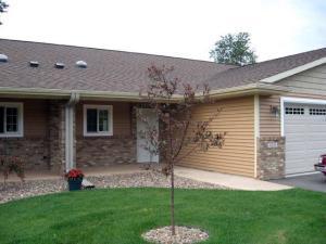 4500 Lexington Height, La Crosse, WI 54601