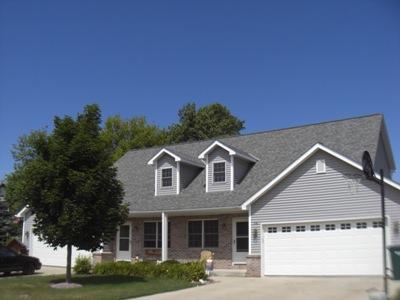1116 Ellys Way, Slinger, WI 53086