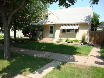 2123 Redfield St, La Crosse, WI 54601