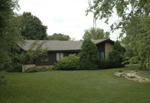 5065 S 102nd St., Greenfield, WI 53228