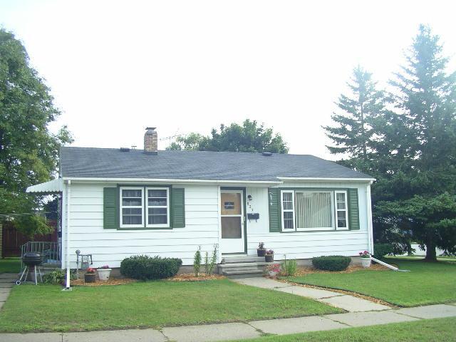 827 25 St., Two Rivers, WI 54241