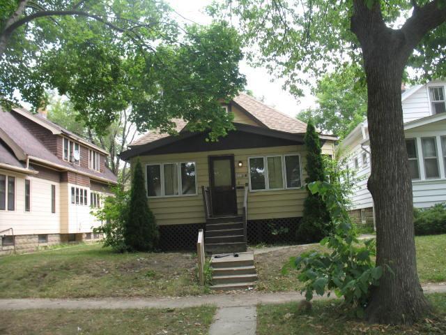 5530 N 34th St., Milwaukee, WI 53209