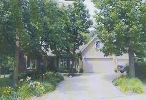 824 Schloemer Dr., West Bend, WI 53095