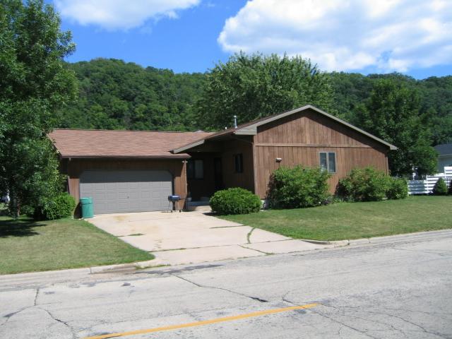 4805 33rd St., La Crosse, WI 54601