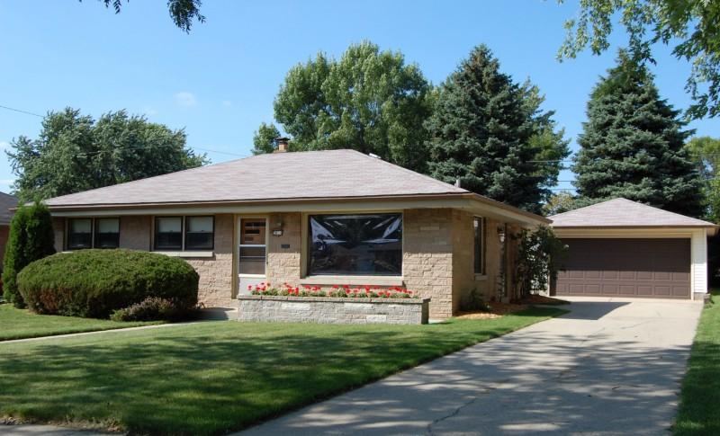 3854 E Whittaker Ave., Cudahy, WI 53110