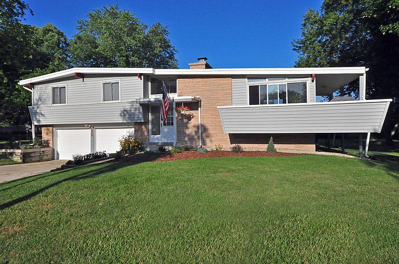 4833 S Marin Way, New Berlin, WI 53151