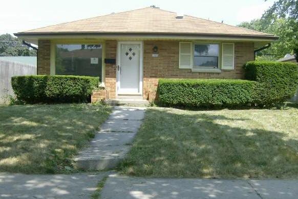 7322 W Congress St., Milwaukee, WI 53218