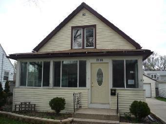 5411 42nd Ave, Kenosha, WI 53144