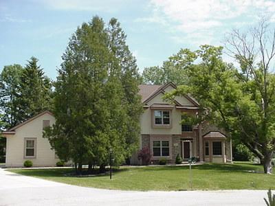 9414 N Pearlette Ln, Brown Deer, WI 53223
