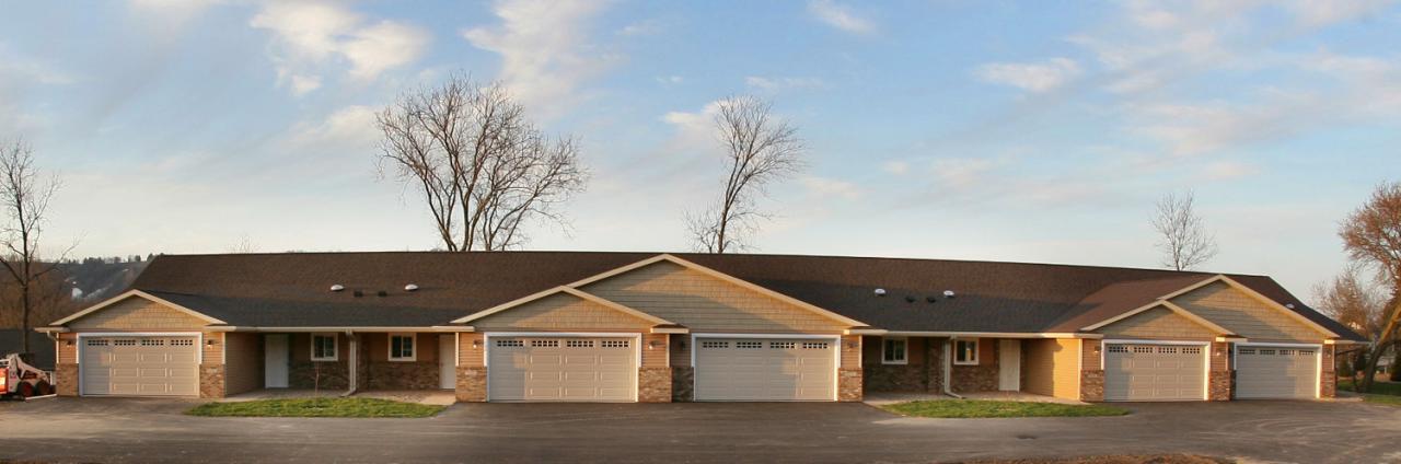 4508 Lexington Height, La Crosse, WI 54601