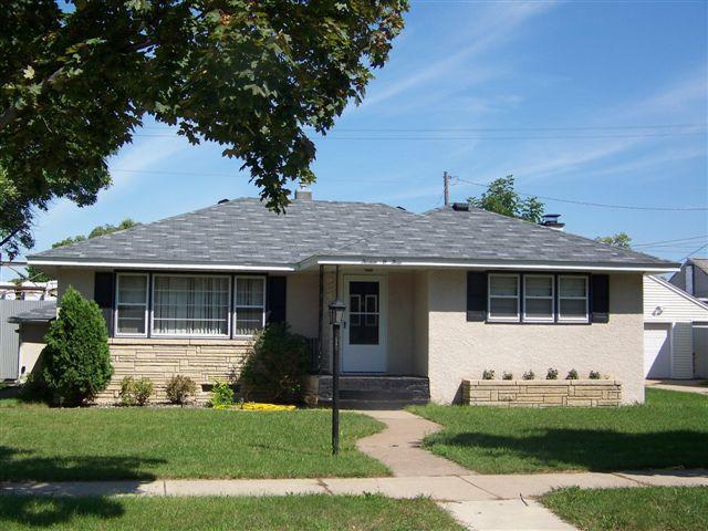 1303 Hyde Ave., La Crosse, WI 54601