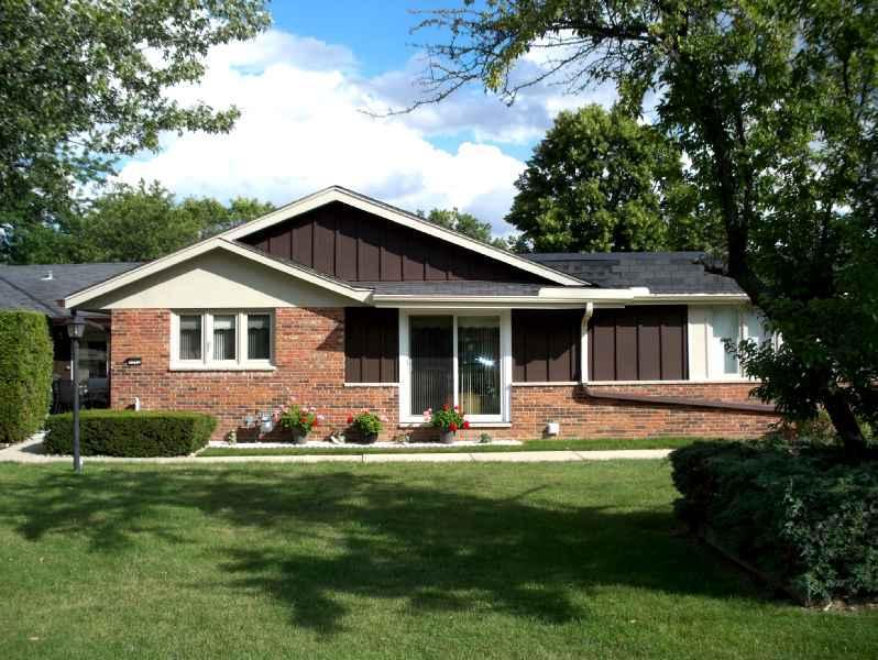 [Address Hidden by Seller], Greenfield, WI 53221