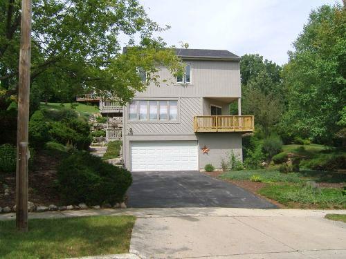 2908 Tensleep Ter., Waukesha, WI 53188