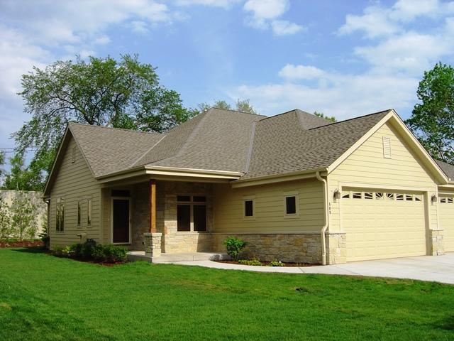 503 Garden Prairie #1, Waukesha, WI 53186