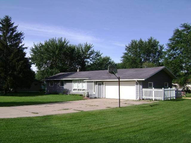 1604 Sandlake Rd., Holmen, WI 54636