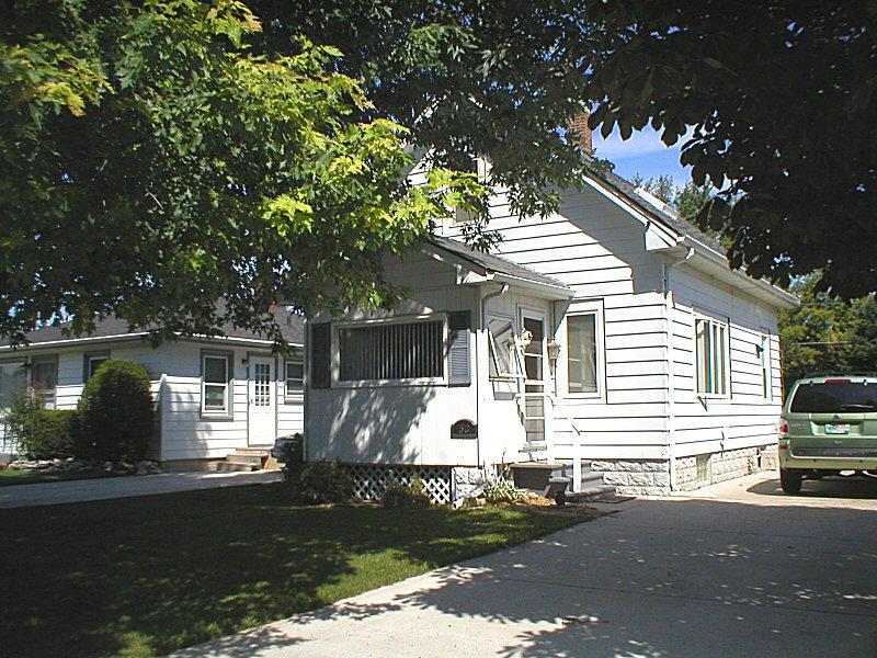 1512 Pratt Ave., Mount Pleasant, WI 53403