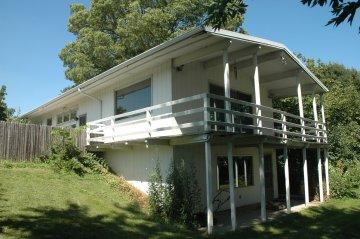 850 W Silver Spring Dr., Glendale, WI 53209