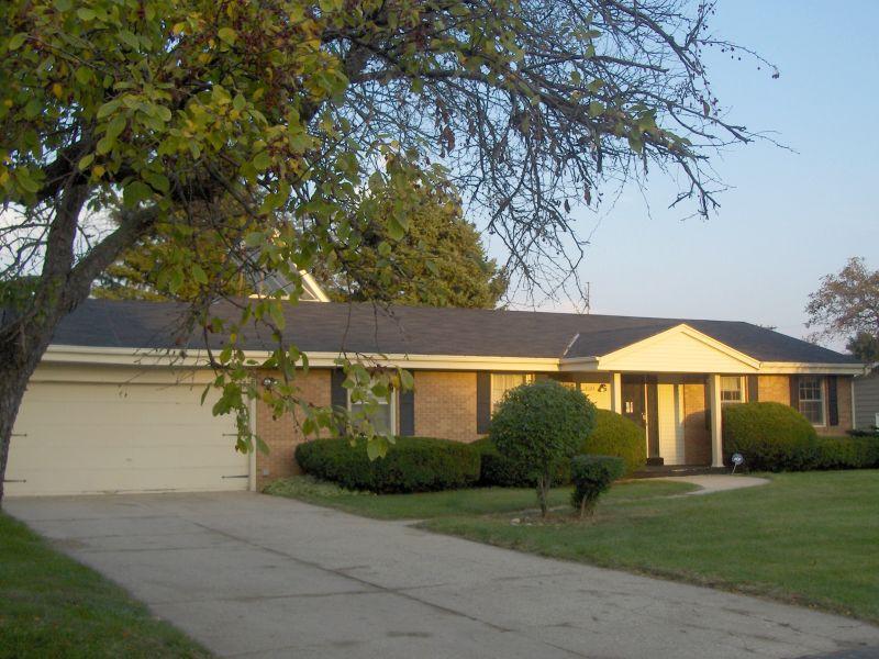 8324 N 48th St., Brown Deer, WI 53223