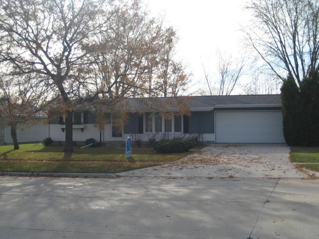 1462 Kellner St., Manitowoc, WI 54220