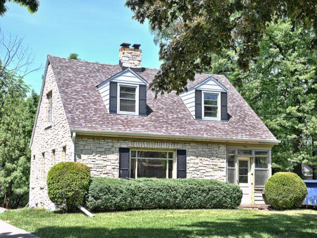 516 E Bolivar, Milwaukee, WI 53207