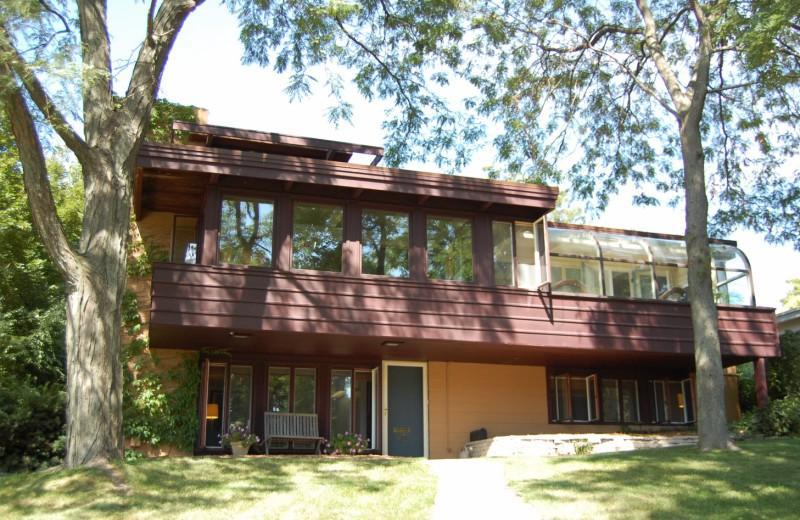 316 Oxford Rd., Waukesha, WI 53186