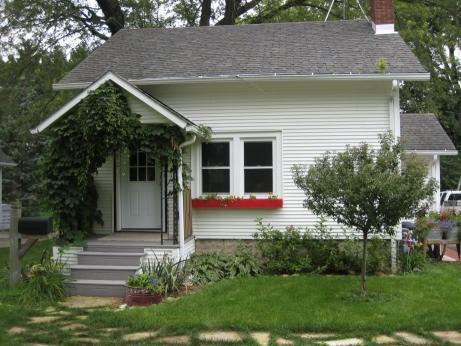 120 N Eames St, Elkhorn, WI 53121