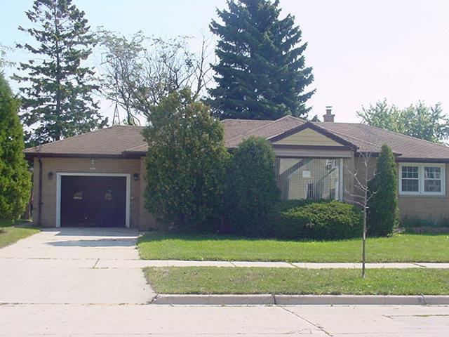 2711 S 10th St., Sheboygan, WI 53081